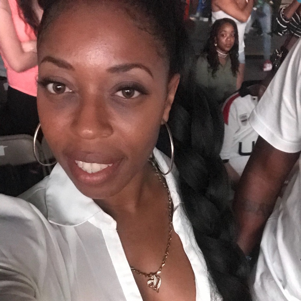 Meet your Posher, Ashley